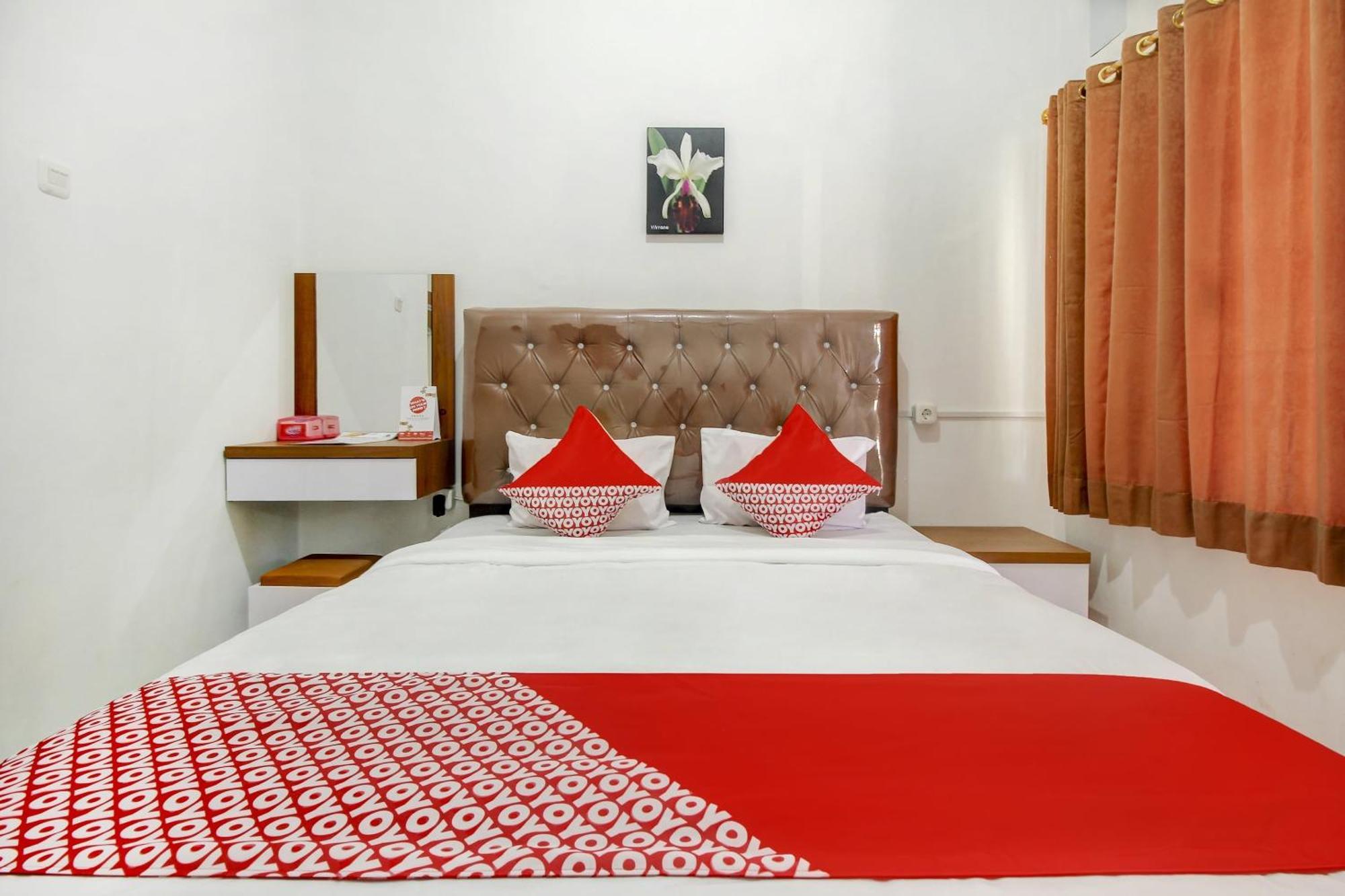 Oyo Life 3415 Penginapan Wimane Palembang Exterior foto