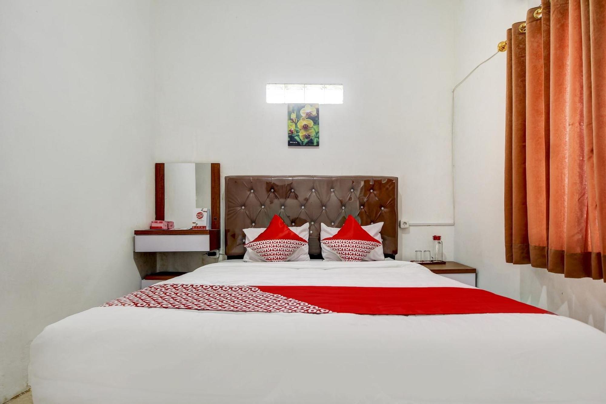 Oyo Life 3415 Penginapan Wimane Palembang Exterior foto